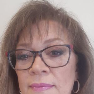 Meet your Posher, Paula